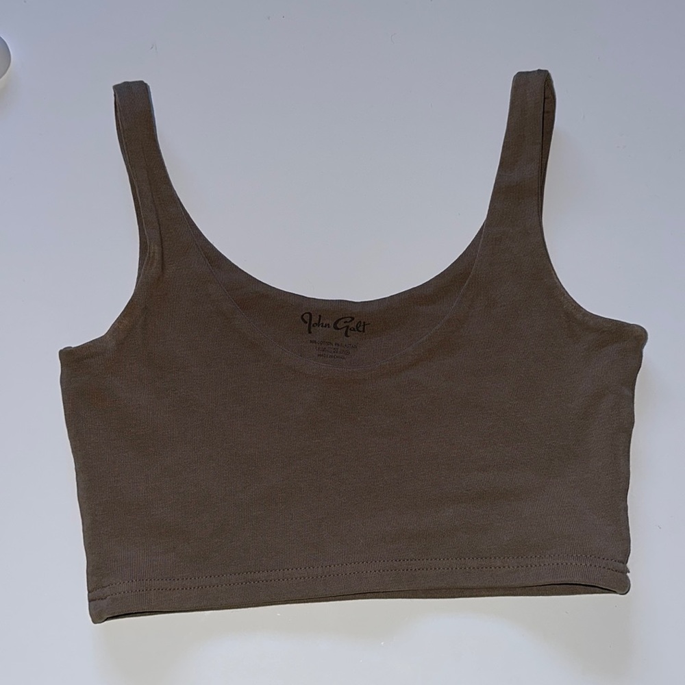 Cropped brown tank